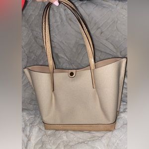 Michael Kors Emilia Large Tote in Buff